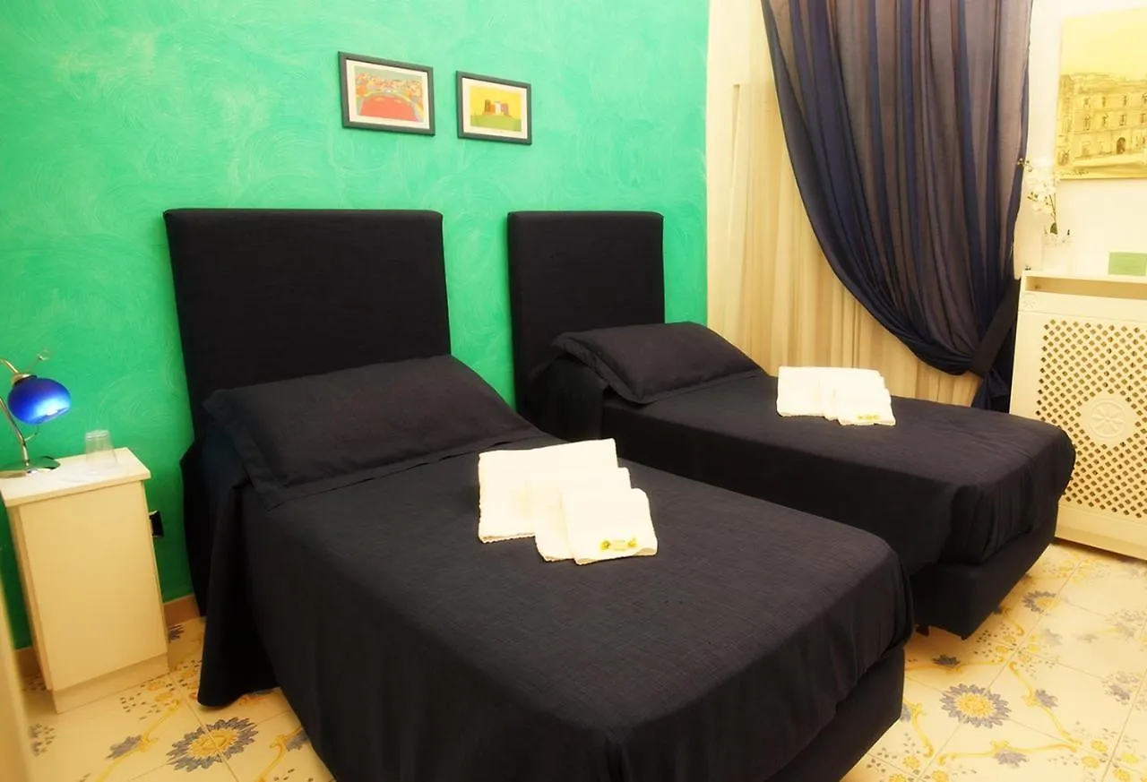 Le Vie Di Napoli B&B Italy